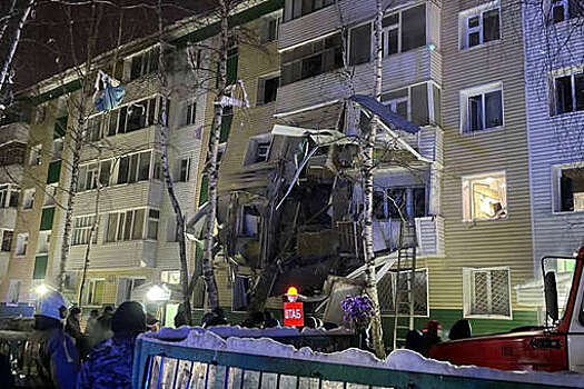 Жителям частично обрушившегося дома в Нижневартовске начали выдавать квартиры