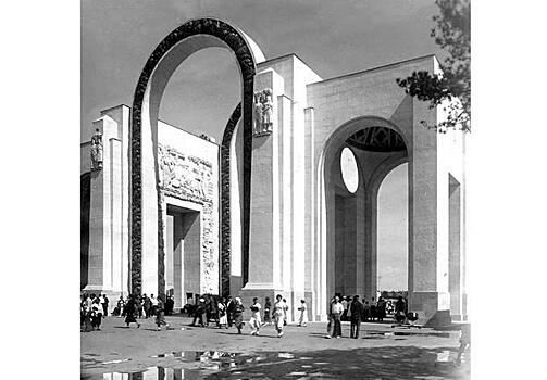 Москвичам показали, как выглядела ВДНХ при открытии в 1939 году