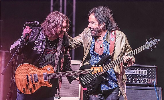 Marco Mendoza & Роман Мирошниченко: «Viva La Rock»