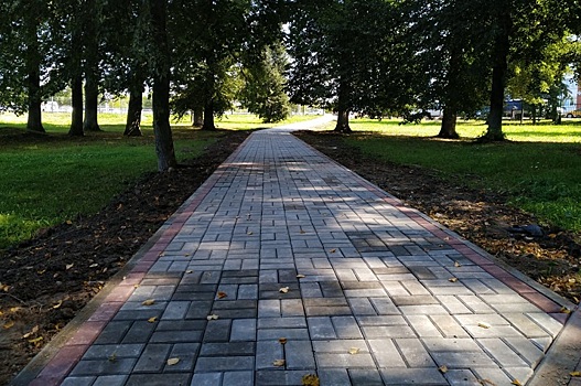 Специалисты завершили укладку тротуарной брусчатки в поселении Щаповское