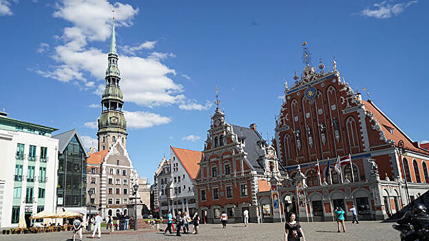 Власти Риги заявили о политическом и экономическом кризисе в столице Латвии