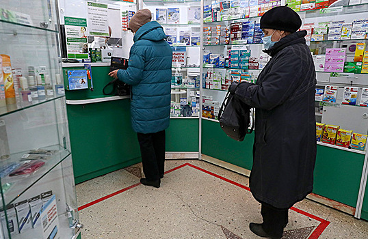 В регионах из аптек исчезают противовирусные препараты и антибиотики