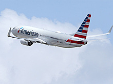 Женщины набросились друг на друга с кулаками из-за очереди на выход из самолета