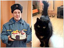 Наградить пожарного за спасение кошки Буськи просят две сестры из Новосибирска