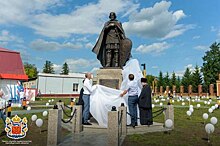 К 100-летию Абдулино в городе открыли памятник Александру Невскому