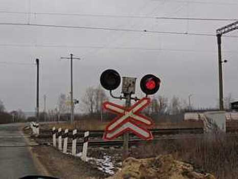 Нерегулируемый железнодорожный переезд  на улице Можайского в Вологде оборудовали светодиодными проекторами