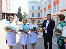 «Единая Россия» поздравила омских врачей и фельдшеров с Днем медицинского работника