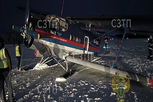 В Поморье на аэродроме Васьково совершил жесткую посадку самолет Ан-2