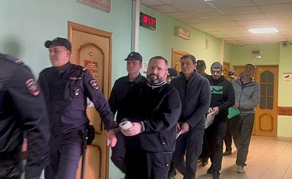 В Курске судят четырёх фигурантов дела о хищениях на засечной черте