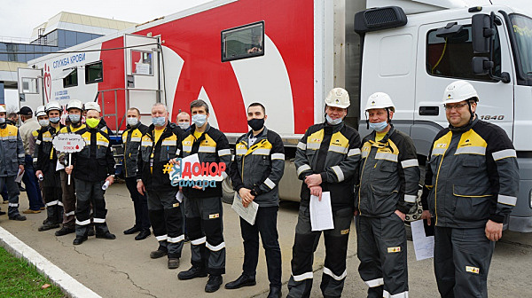 В День донора более 140 сотрудников Куйбышевского НПЗ сдали кровь