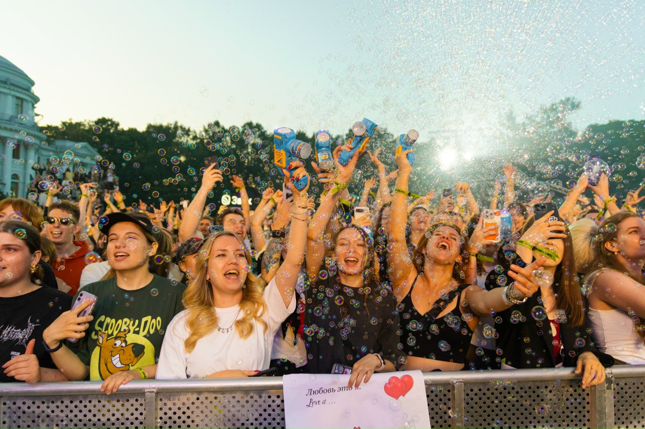 Пикник Афиши объявляет первую волну артистов в&nbsp;Москве и&nbsp;Санкт-Петербурге