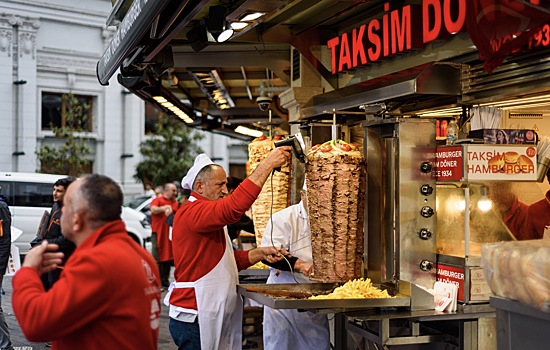 ЦБ Турции ухудшил прогноз по инфляции на конец 2023 года