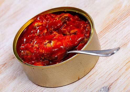 Кильки в томате «За родину» прекратили отправлять за рубеж