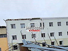 Здание транспортной компании в кузбасском городе лишилось крыши