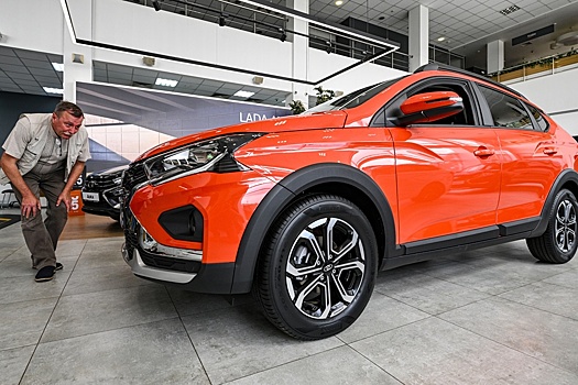 Корреспондент "РГ" протестировал "Ладу Искру"