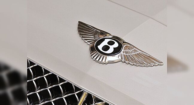Mulliner презентует три особых модели Bentley