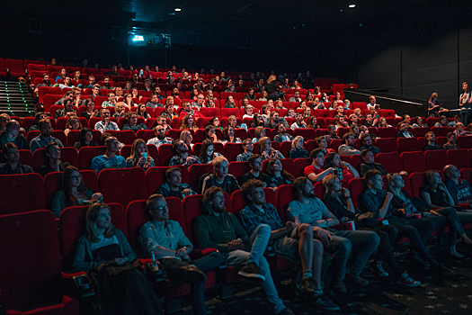 Почему в России упал спрос на фильмы в кинотеатрах