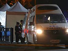 Раненная ножом в горло голая женщина прибежала за помощью в магазин