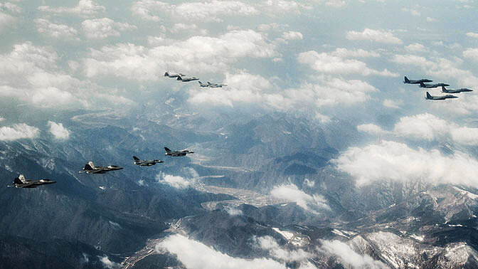 США и Южная Корея начали самые масштабные учения ВВС