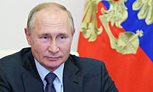 Путин "заморозил" накопительную часть пенсий