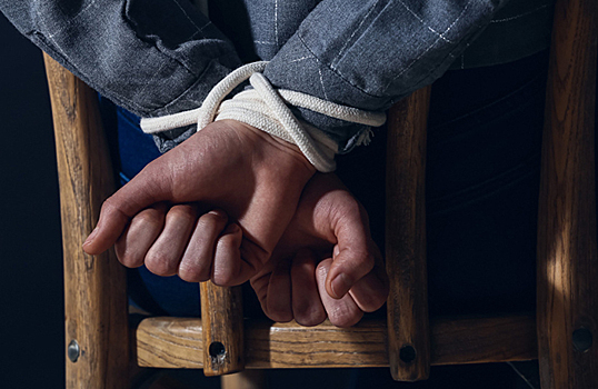 Пропавшего в Красноярске мальчика нашли вместе с девочкой на съемной квартире