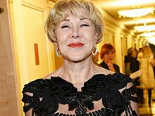 Успенская появилась в ванне на шоу Малахова