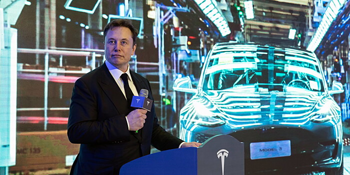 Илон Маск объявил себя «технокоролем» Tesla