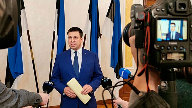Эстонский премьер подал в отставку из-за коррупционного скандала