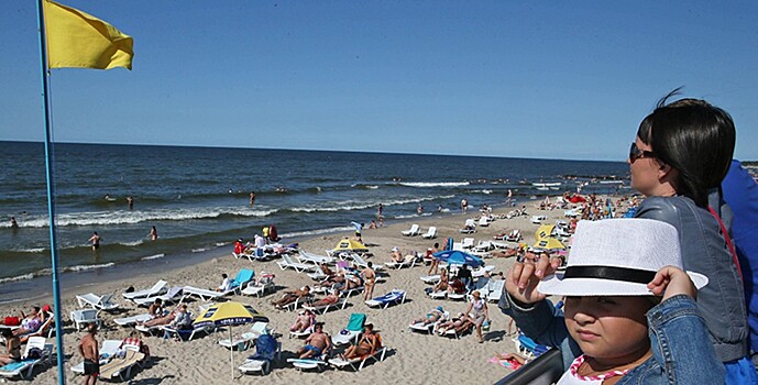 Электромобили будут возить туристов на пляж в Калининграде