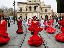 Испания планирует принимать иностранных туристов уже в мае