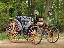 Водитель успешно прошел техосмотр на машине, которой 125 лет