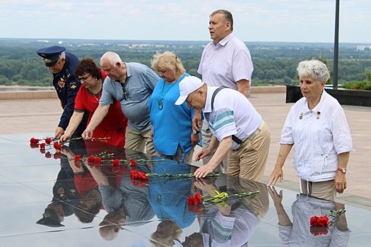 Делегация ветеранов из Санкт-Петербурга посетила Нижний Новгород