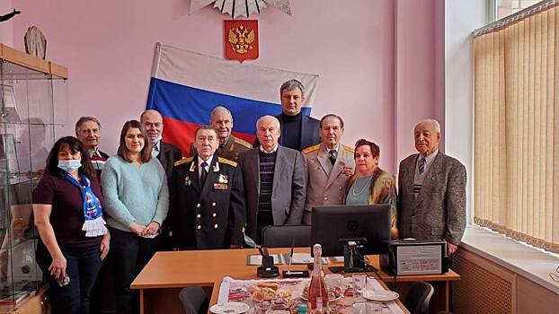 В «Царском селе» в Черемушках поздравили ветеранов с наступающим Днем защитника Отечества