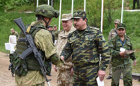 В Таджикистане отставные силовики смогут вернуться на службу