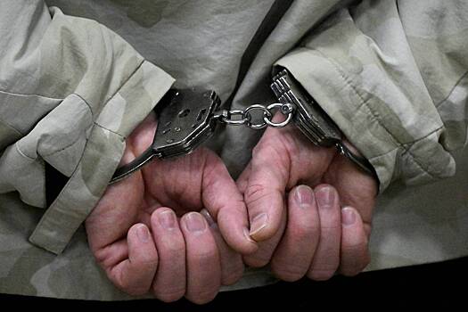 Ответственный за военные автомобили в зоне СВО оказался в ФСБ