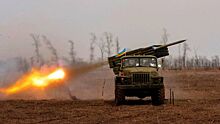 ВО: Солдаты ВСУ показали батарейный огонь РСЗО на базе внедорожников