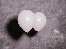 Жители Новосибирска стали вызывать силовиков из-за воздушных шаров