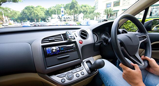 ТОП любимых японских авто россиян с правым рулем