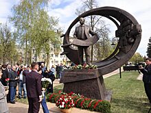 В Нижнем Новгороде открыли памятник кораблестроителю Николаю Жаркову