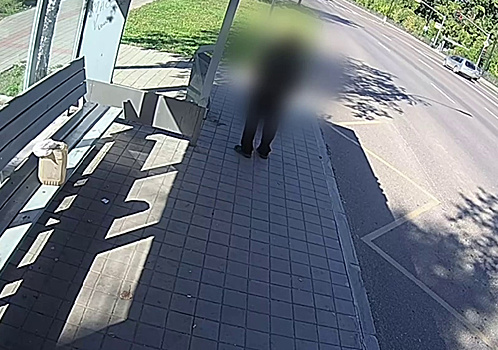 Благовещенец снова испортил остановку на ул. Горького – Политехническая