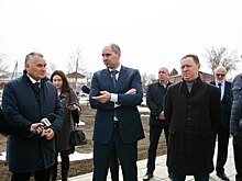 Денис Паслер 19 апреля проинспектировал ремонтируемые соцобъекты Орска