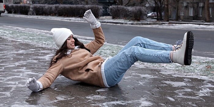 Сотни ростовчан стали пациентами травмпунктов из-за ледяного дождя