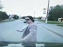 Водитель снес женщину-пешехода в Марий Эл. Видео