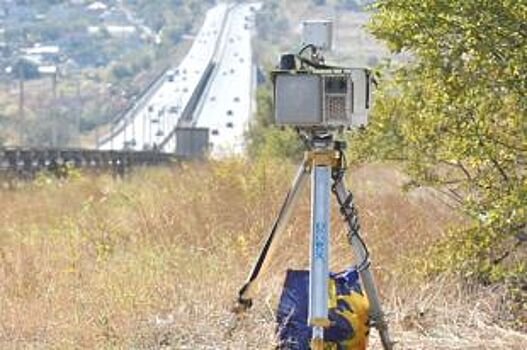 На дорогах региона появится еще больше передвижных камер