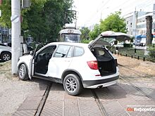 Авария на трамвайных путях остановила движение СТ в обе стороны