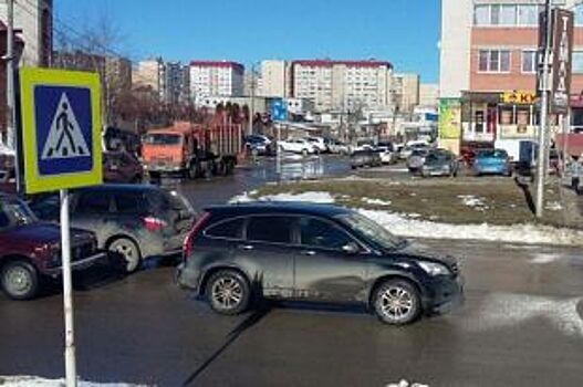 В Ставрополе водитель иномарки сбил 8-летнего школьника