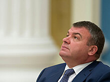 Анатолия Сердюкова выдвинули в совет директоров "КамАЗа"