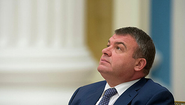 Экс-министр обороны Сердюков станет заместителем главы "Ростеха"