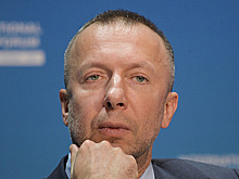 Наследники убившего себя российского миллиардера начали распродавать его активы