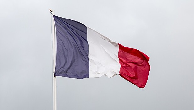 Во Франции рассматривают восстановление призыва на военную службу для правильного воспитания молодежи